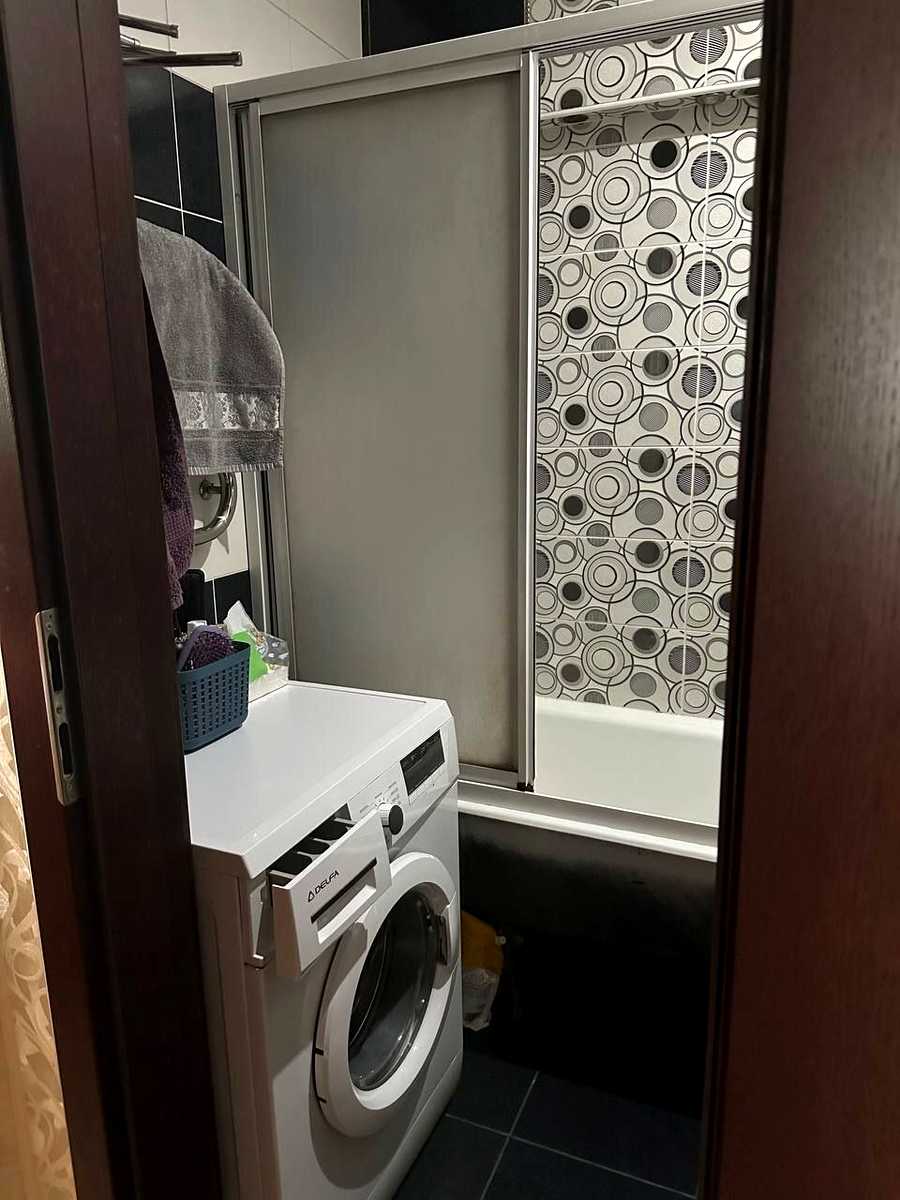 1878961110153934