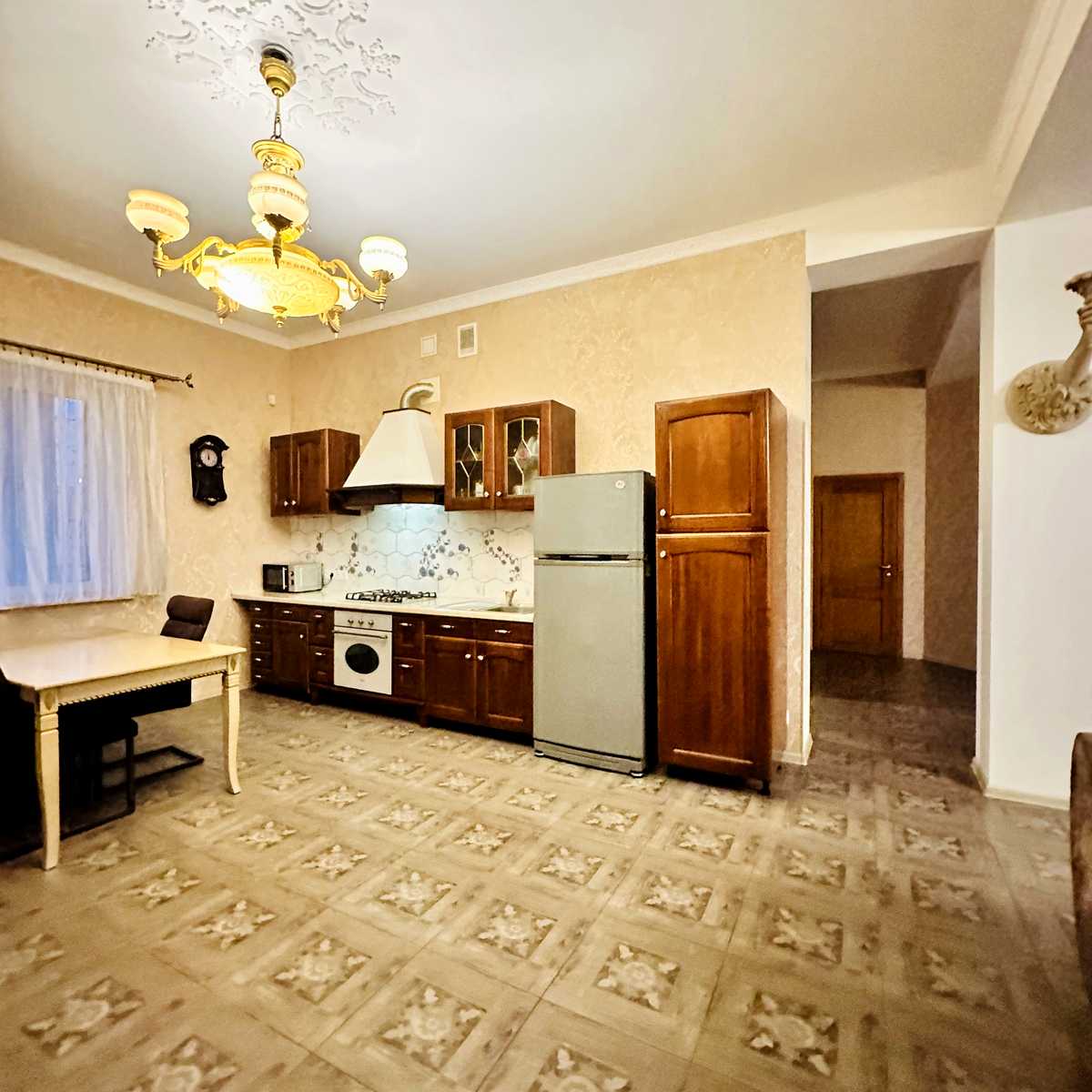 1878965551799434