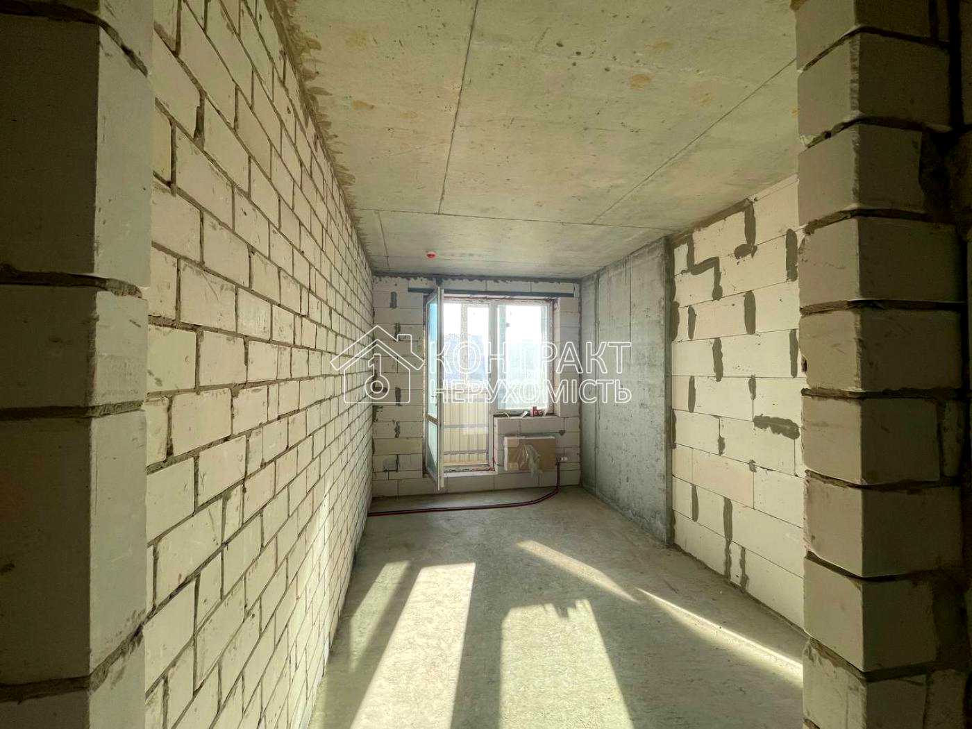 1878965576916580