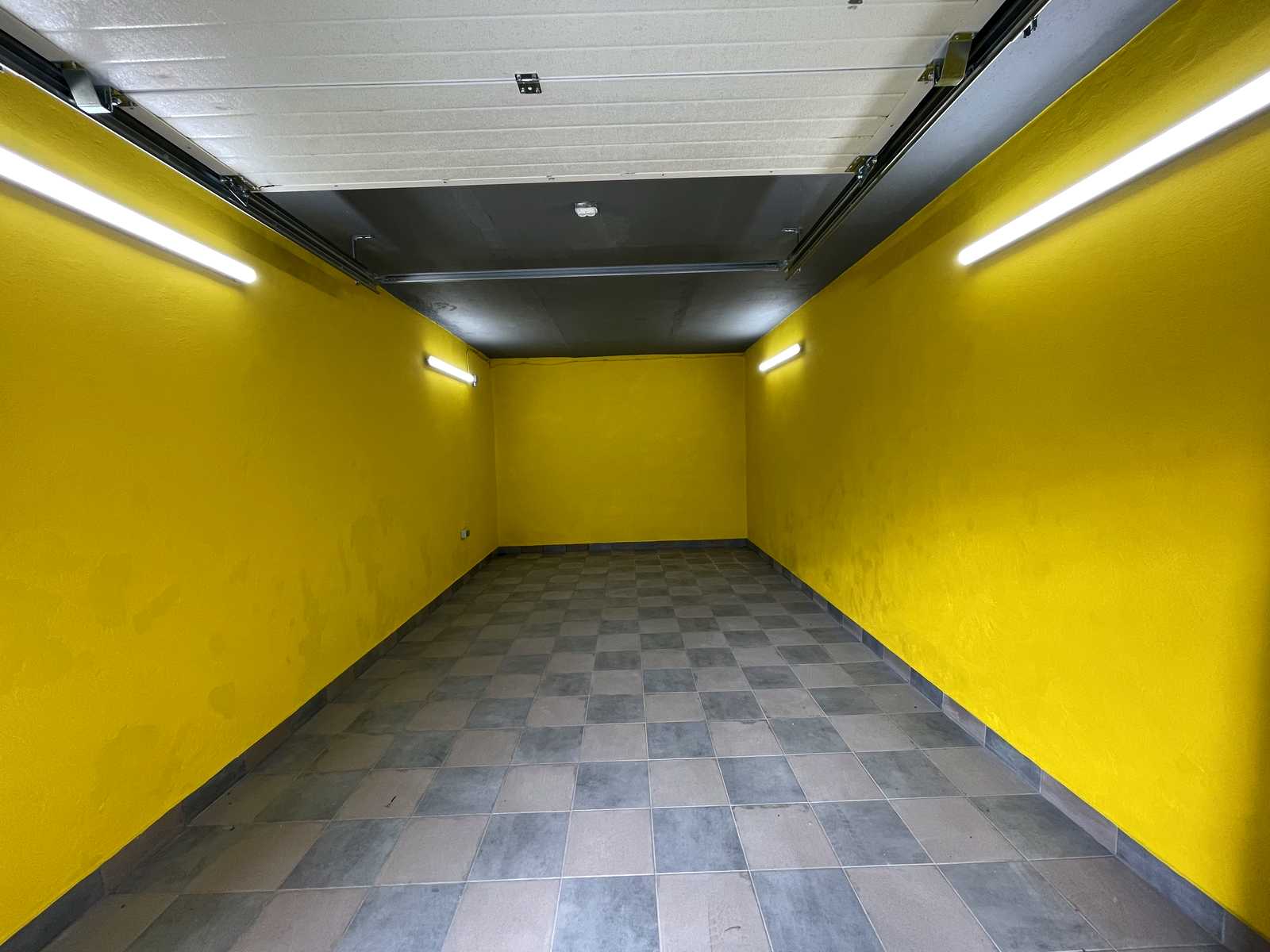 1878969617048247