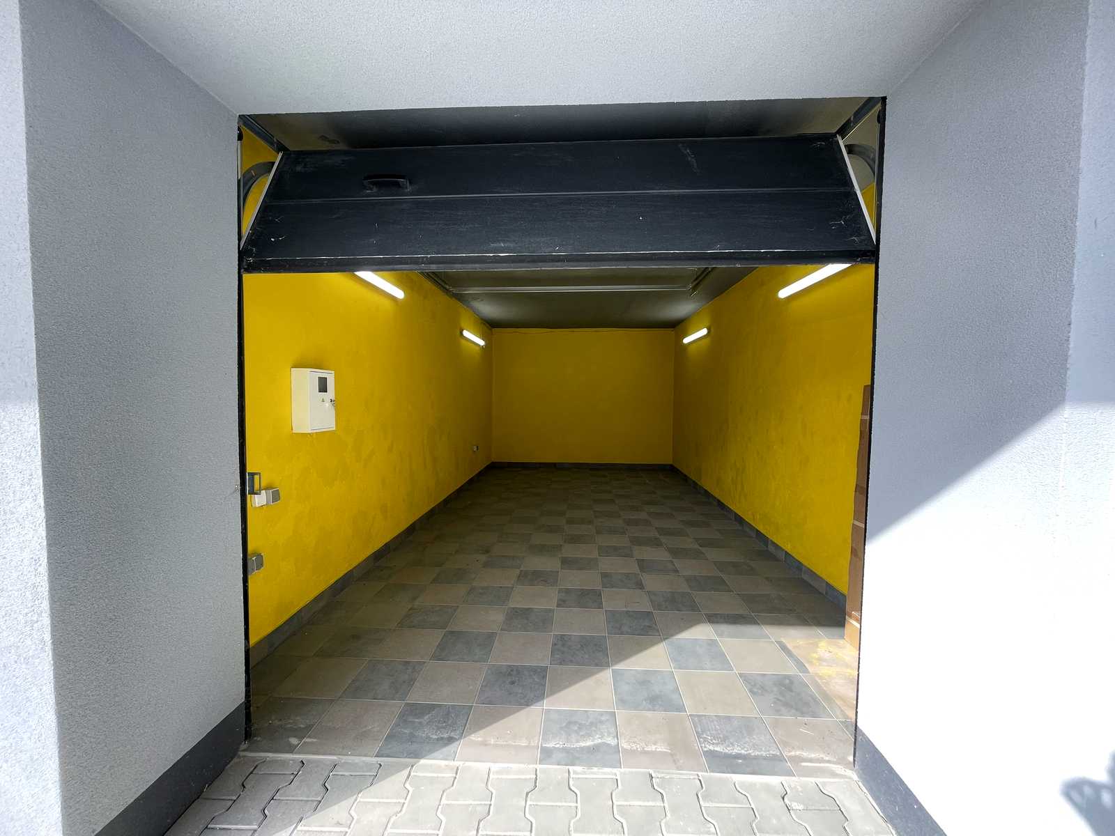 1878969624592088