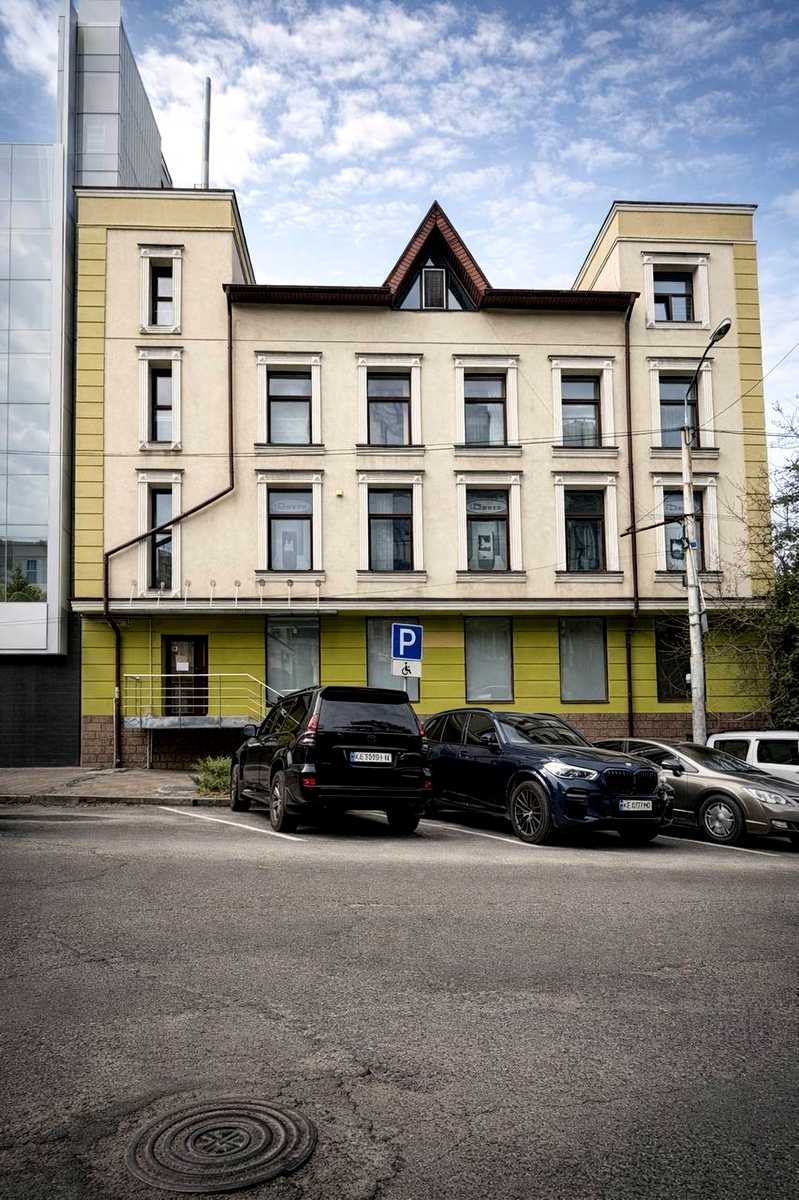 1878970460851452