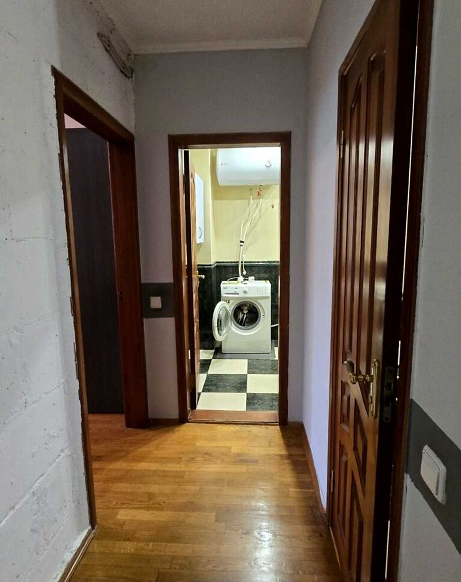 1878980442911988