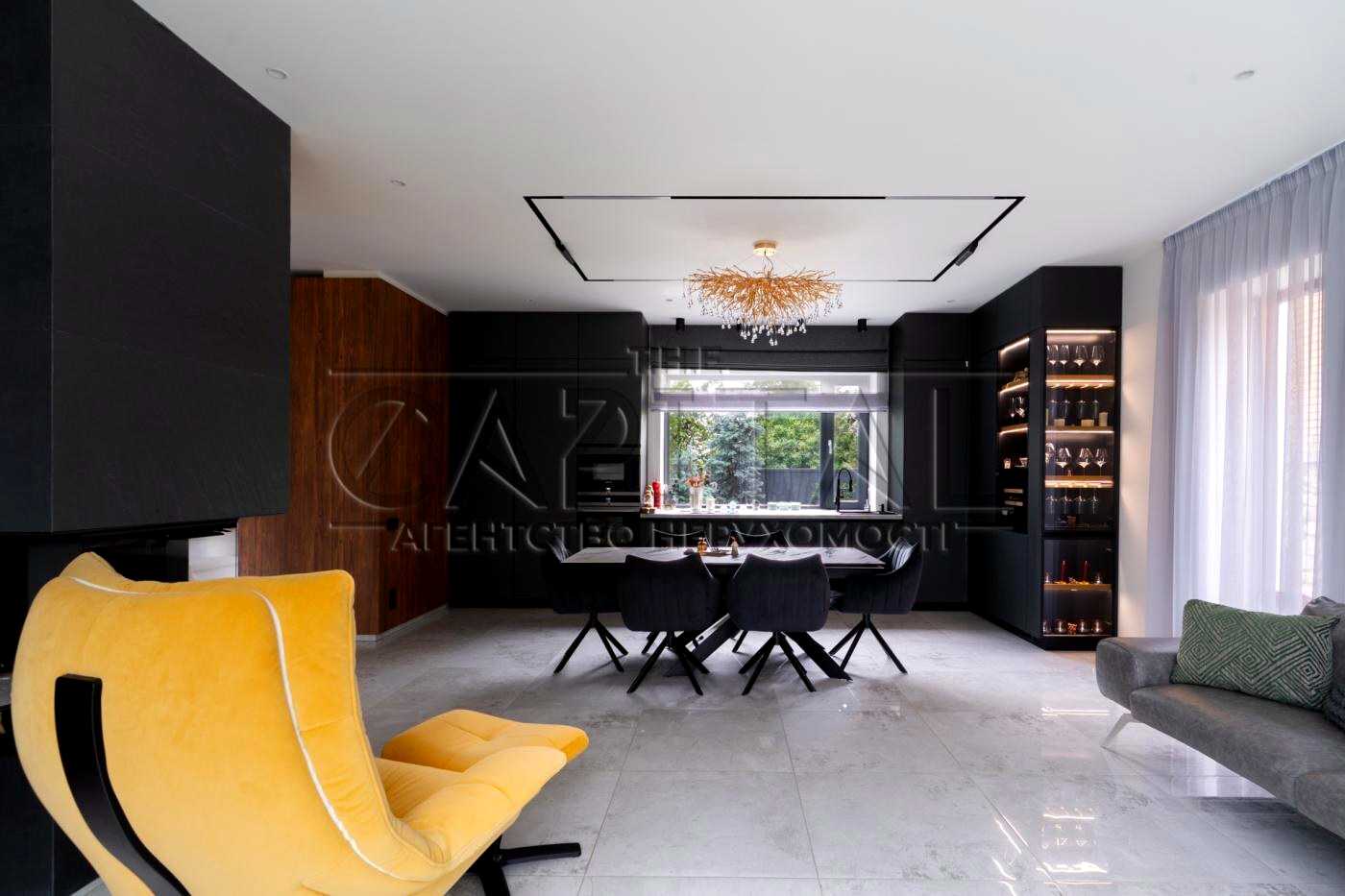 1878989135182564