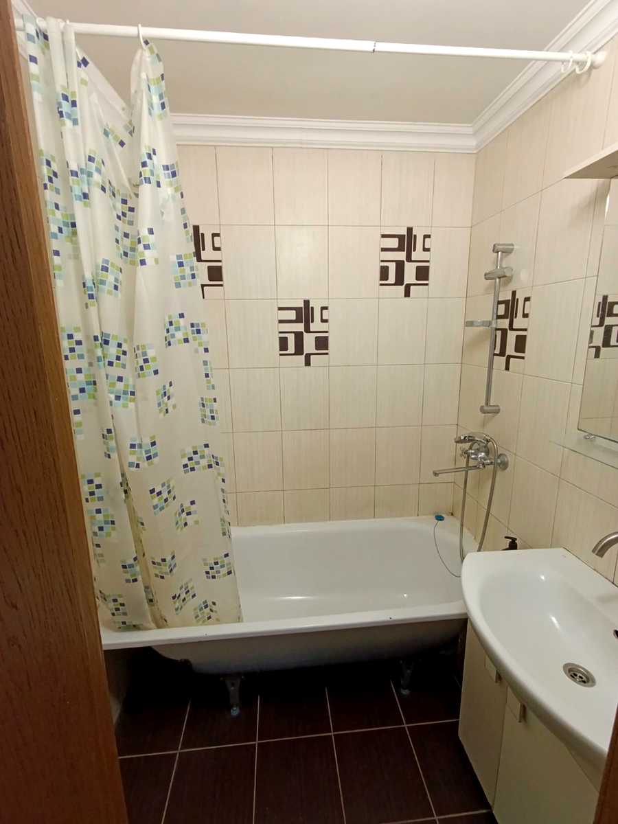 1878997172879163