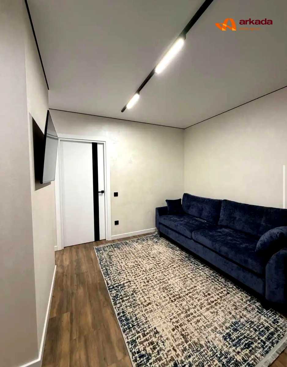 1878999941473018