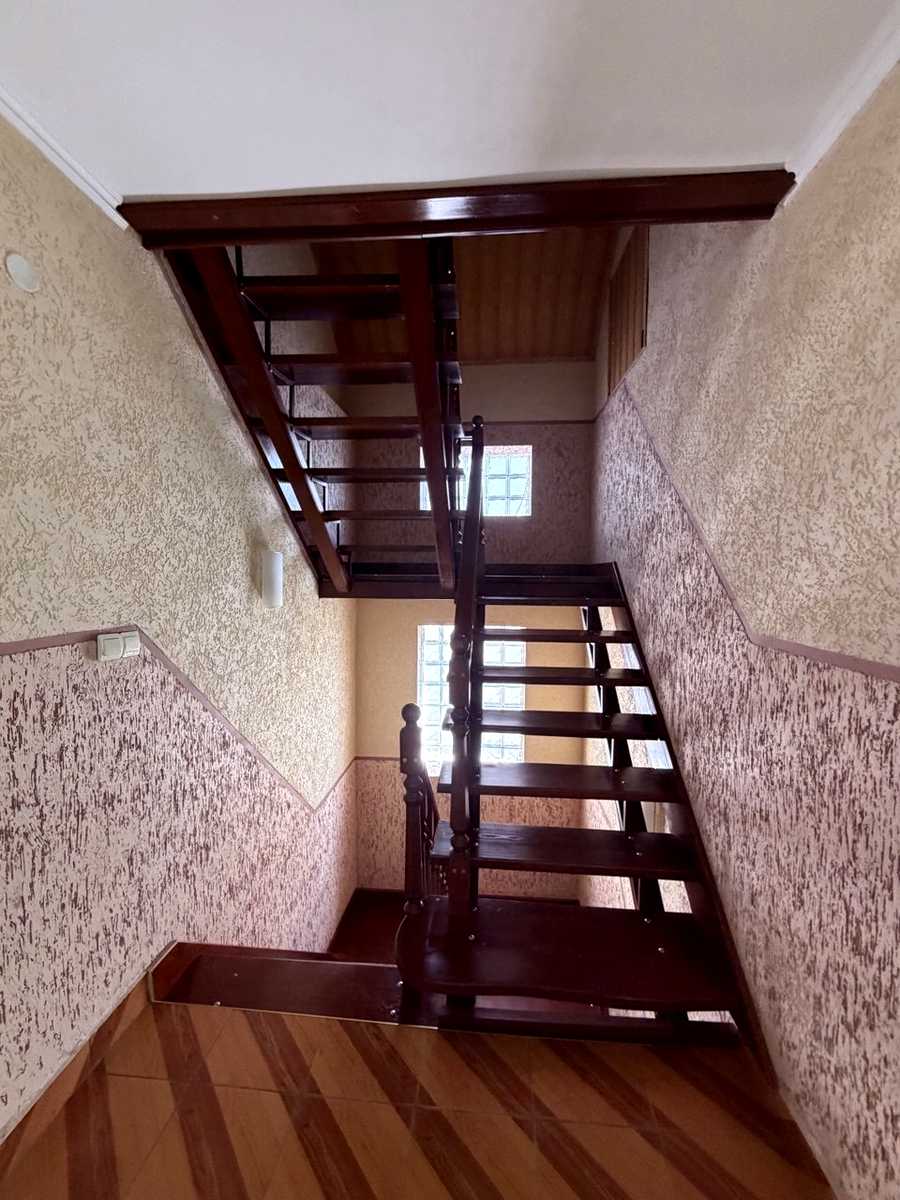 1879004655993824
