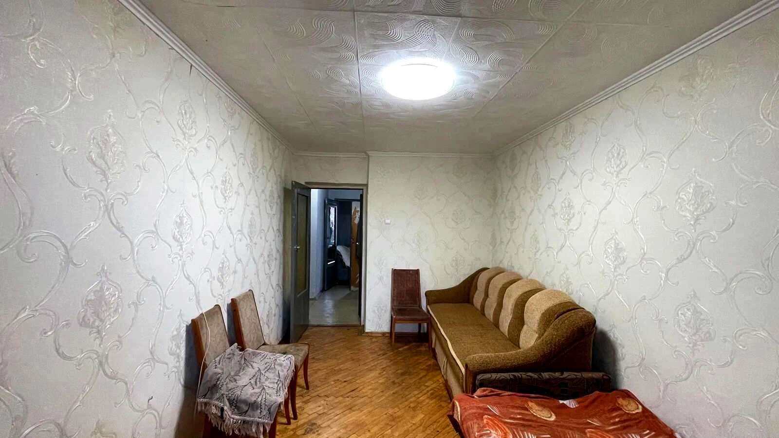 1879005525862425