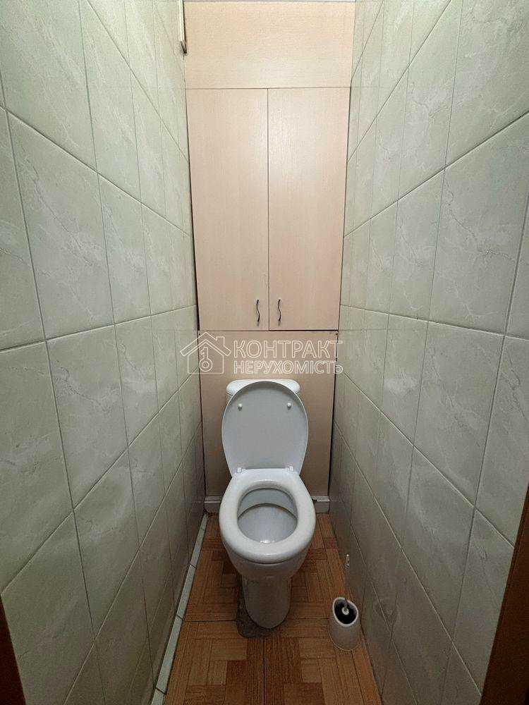 1879006792696194