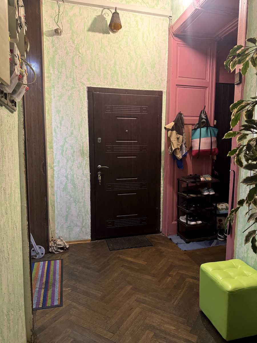 1879008124012623