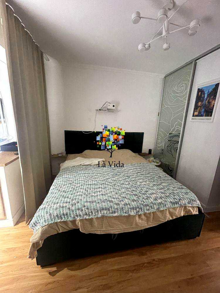 1879009473182477