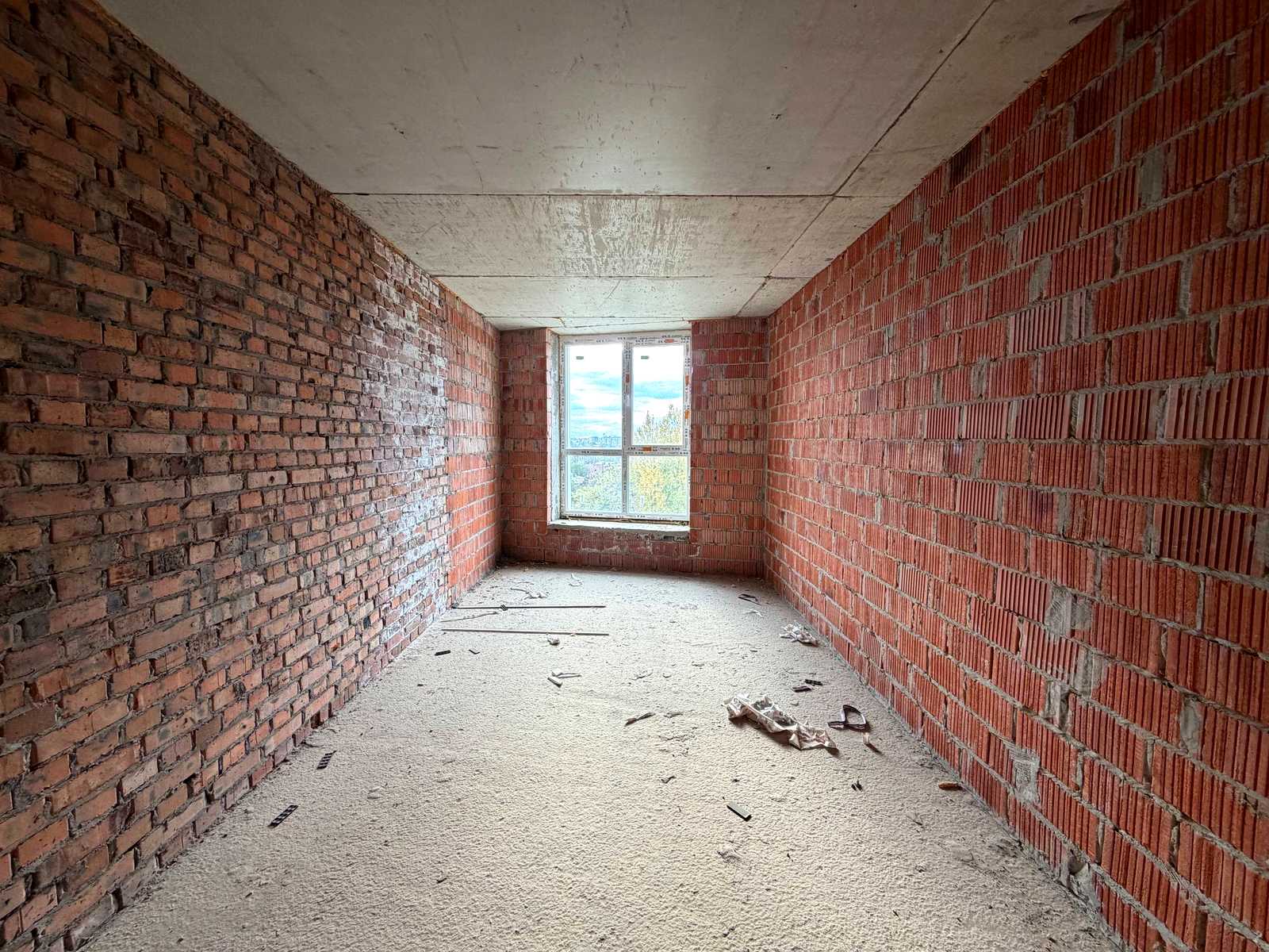 1879009590677115