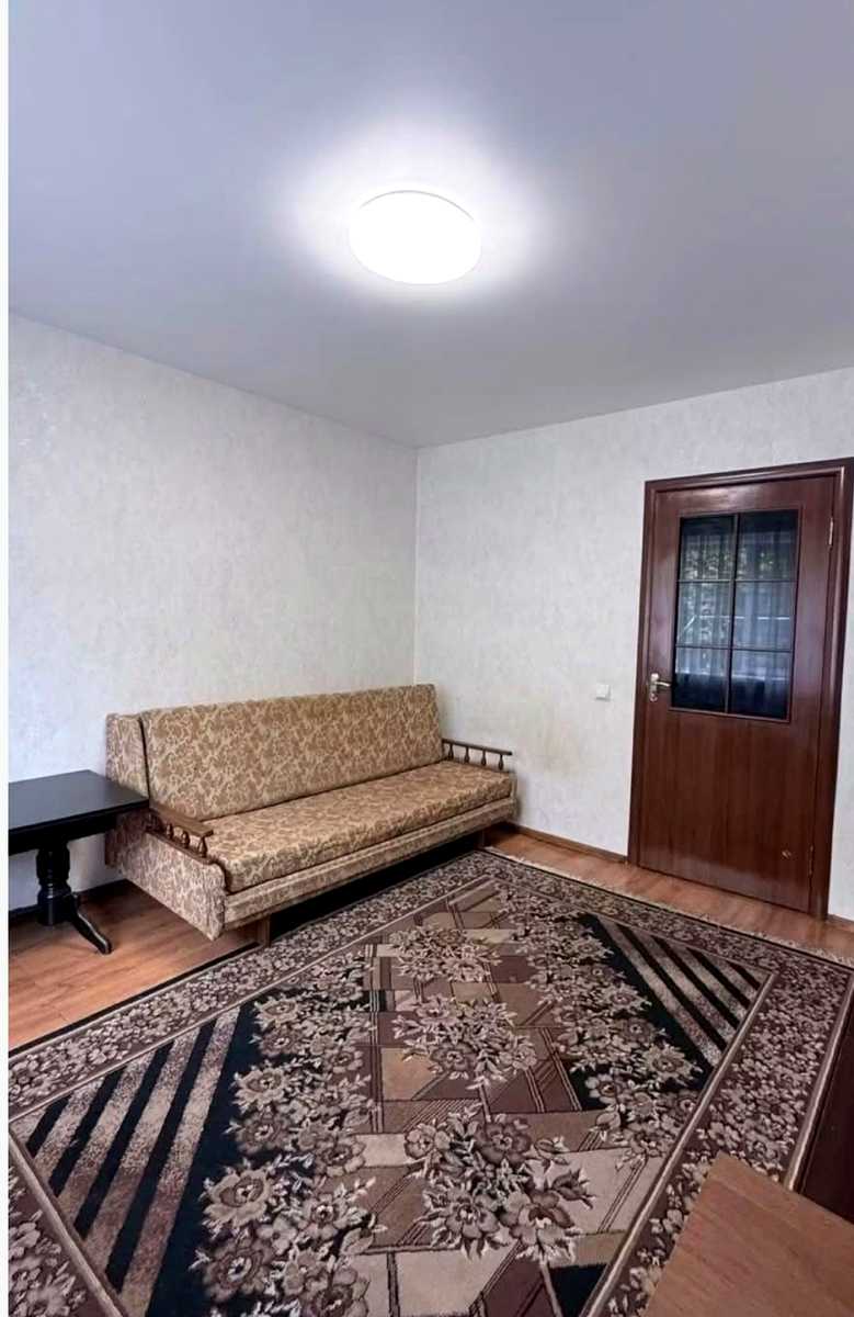 1879009793605831