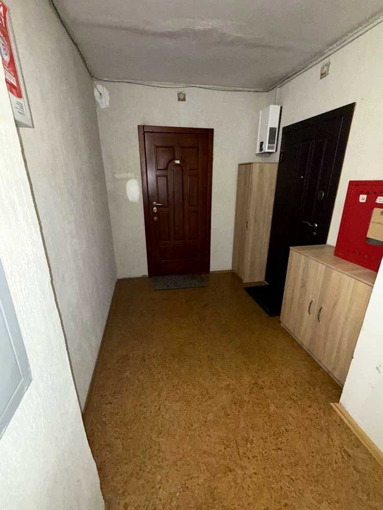 1879010658992985