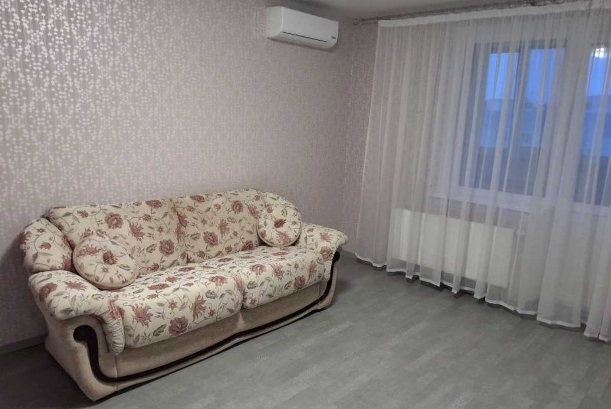 1879010893743002