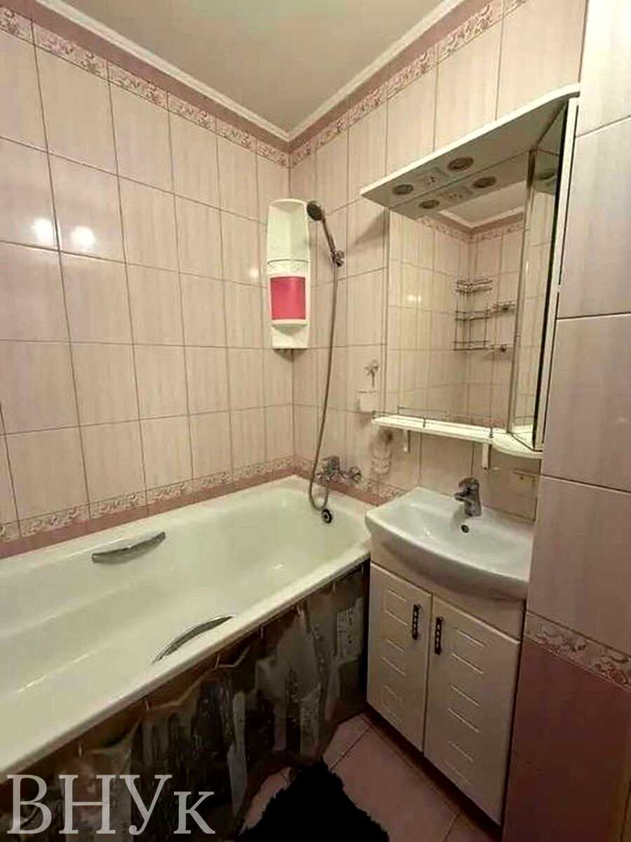 1879011057009224