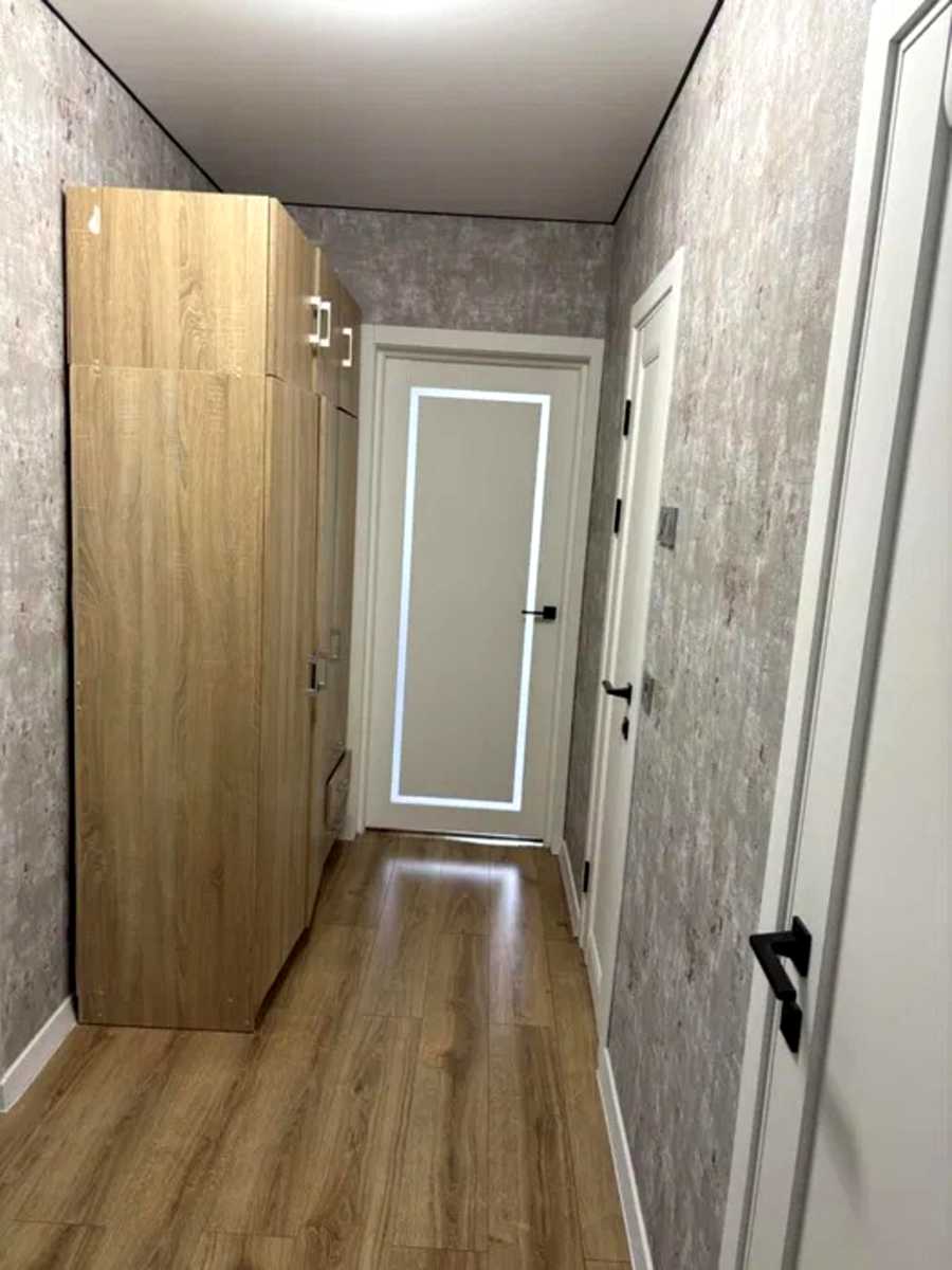 1879013792637570