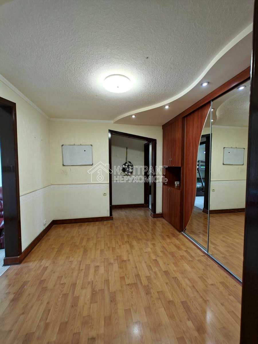 1879015181422352