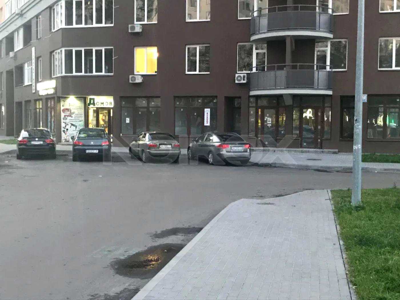 1879016585714142