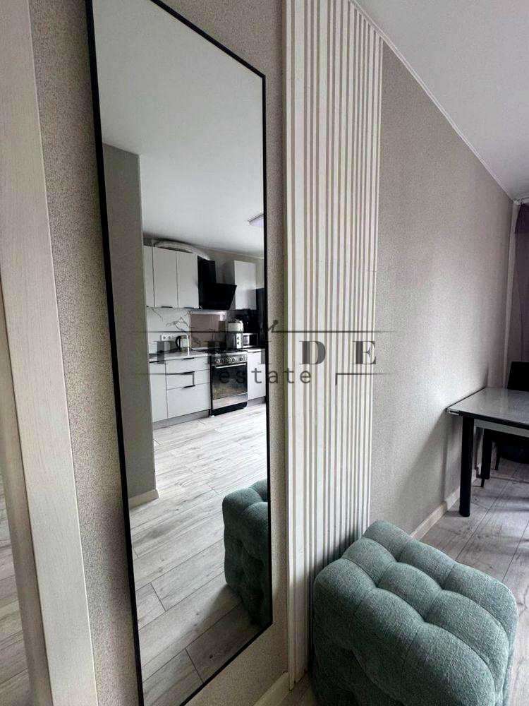 1879017673777277