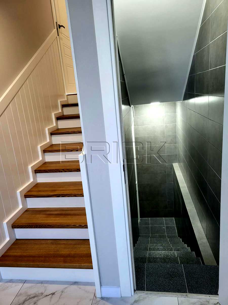 1879021577810013