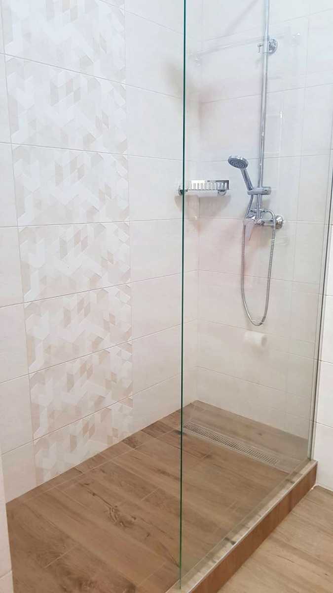 1879022356878847