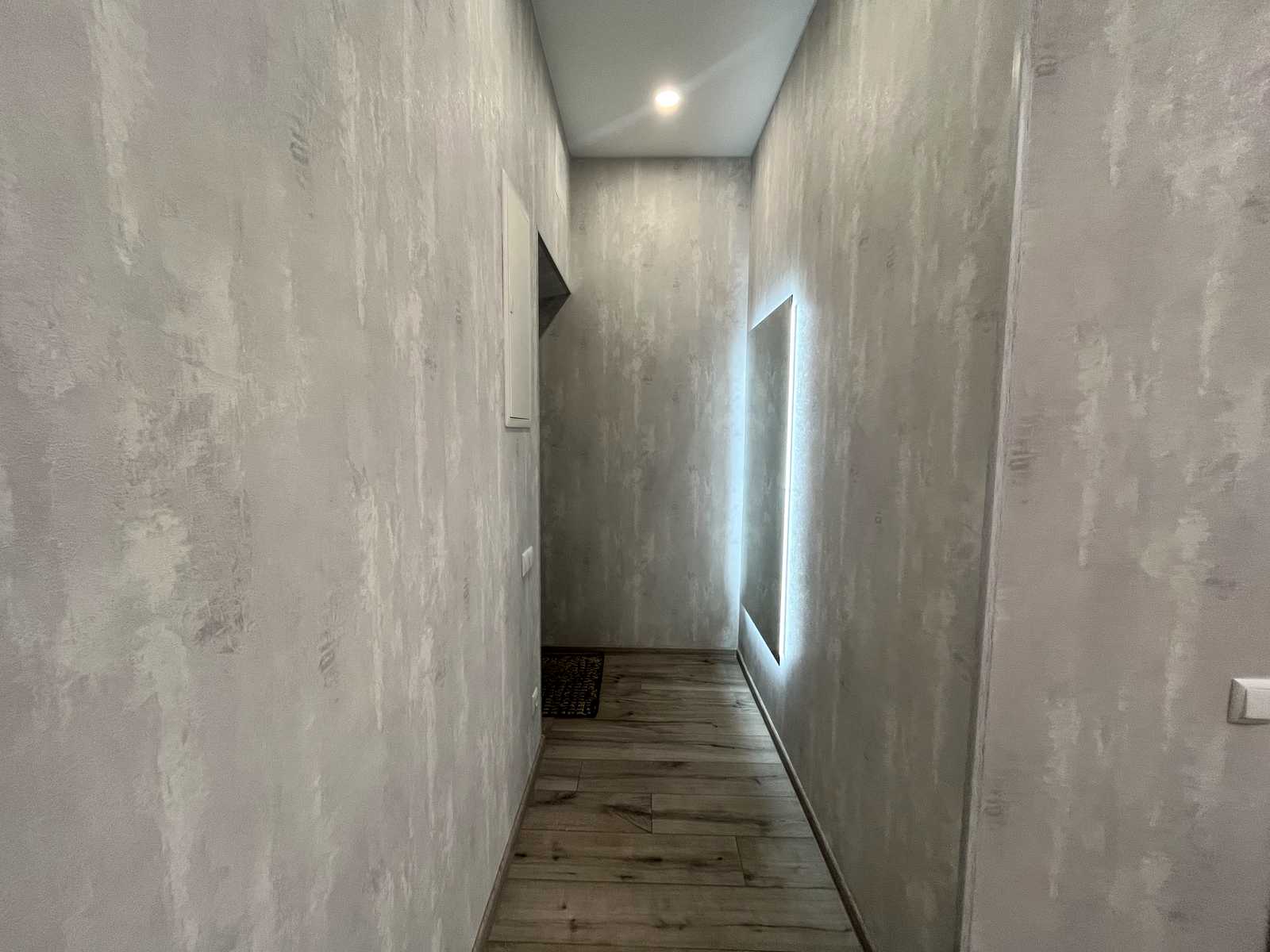 1879024183045990
