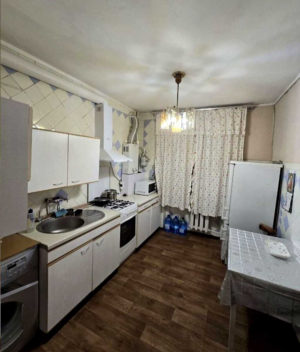 1879026444301007