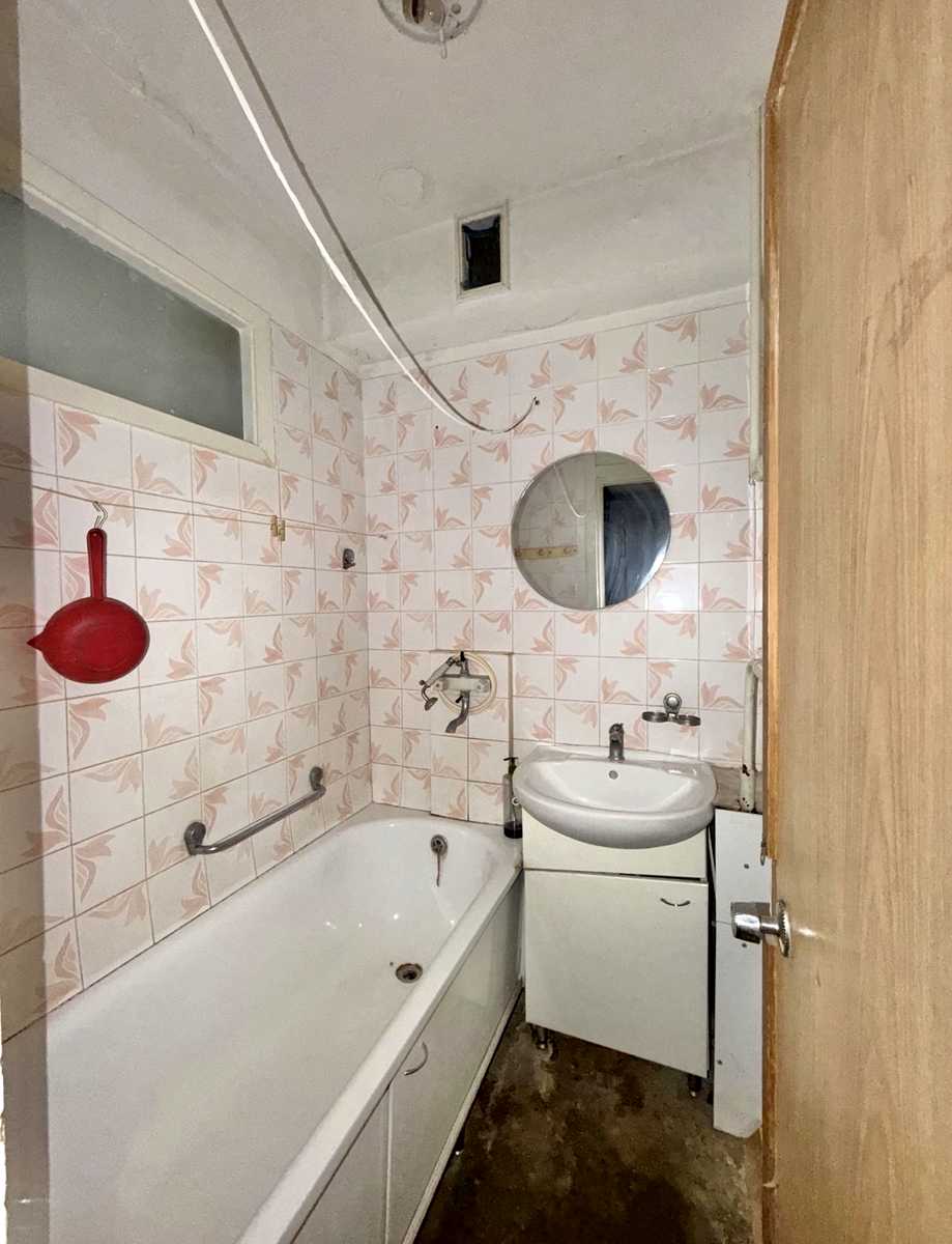 1879027369452111