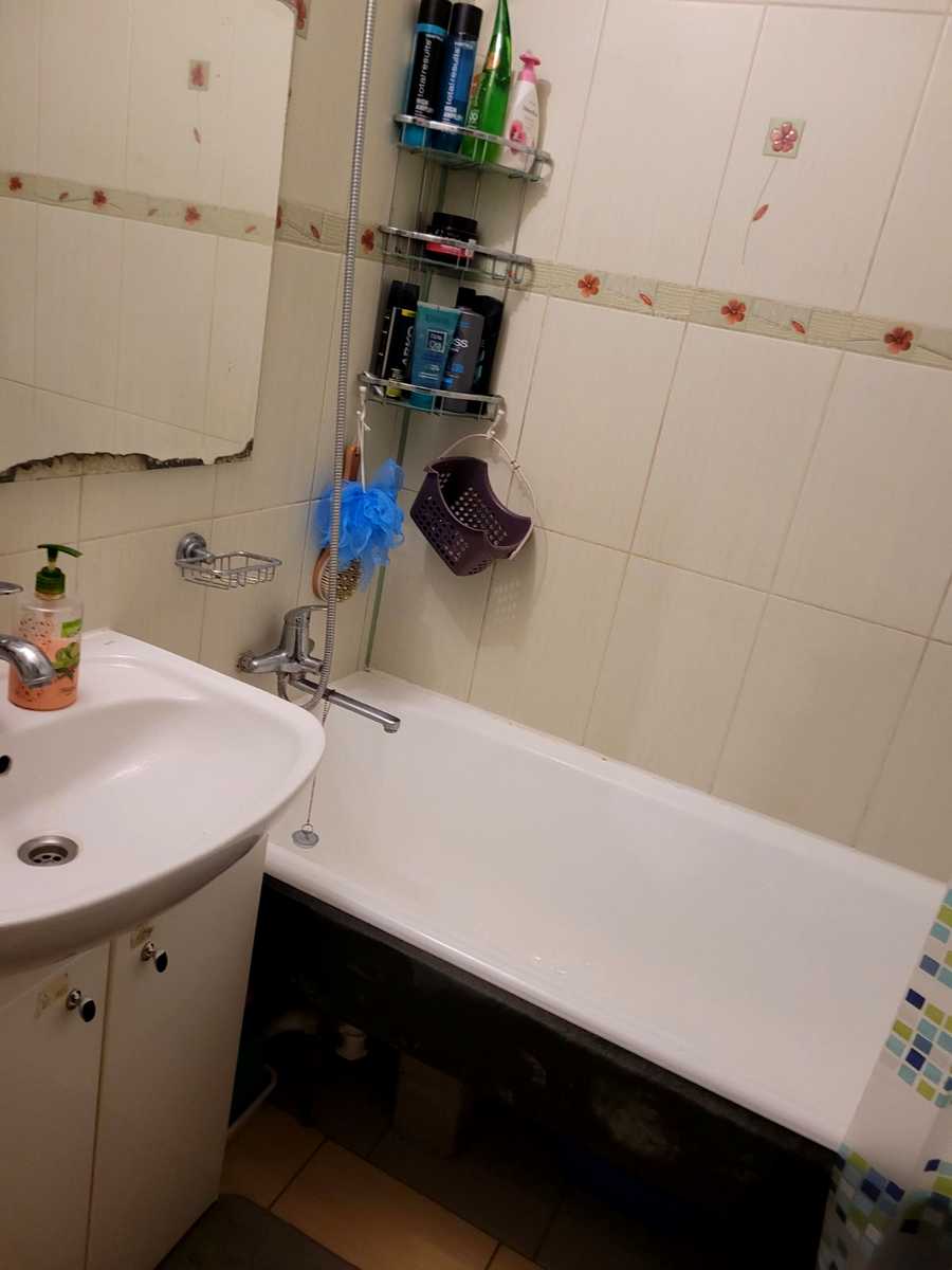 1879027669961747