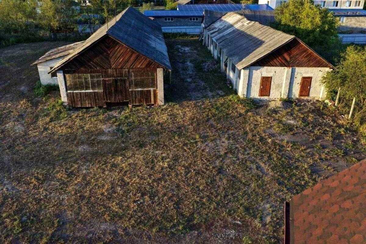 1879027711949183