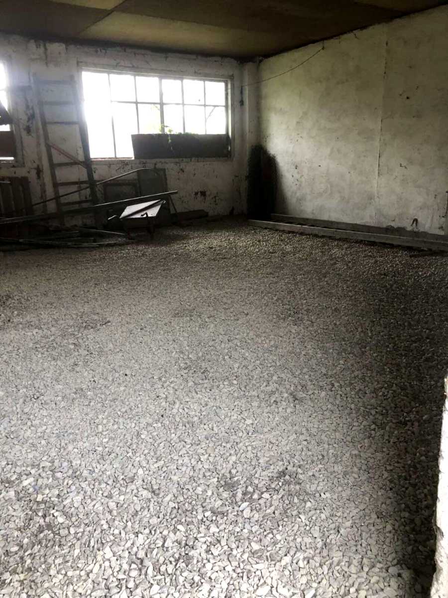 1879027713896673