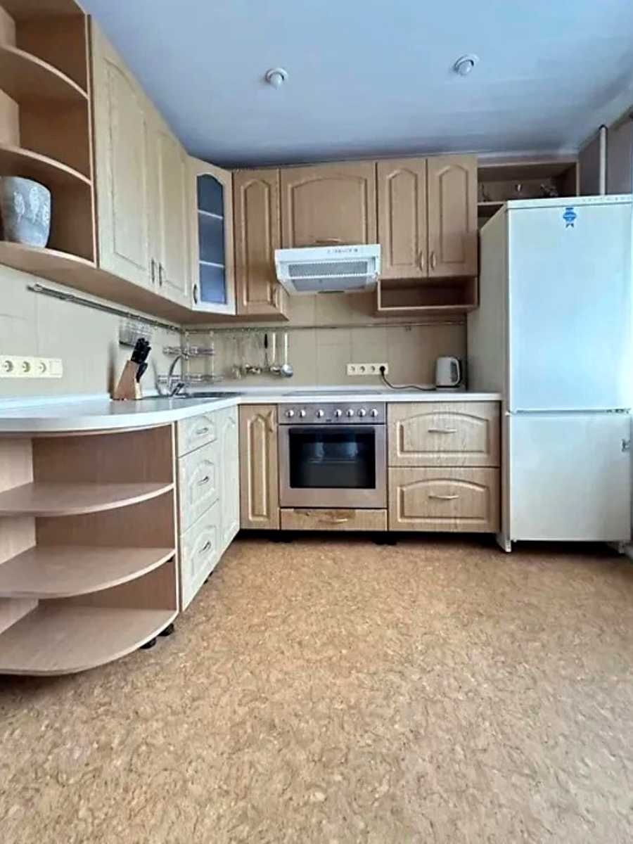 1879027741624714