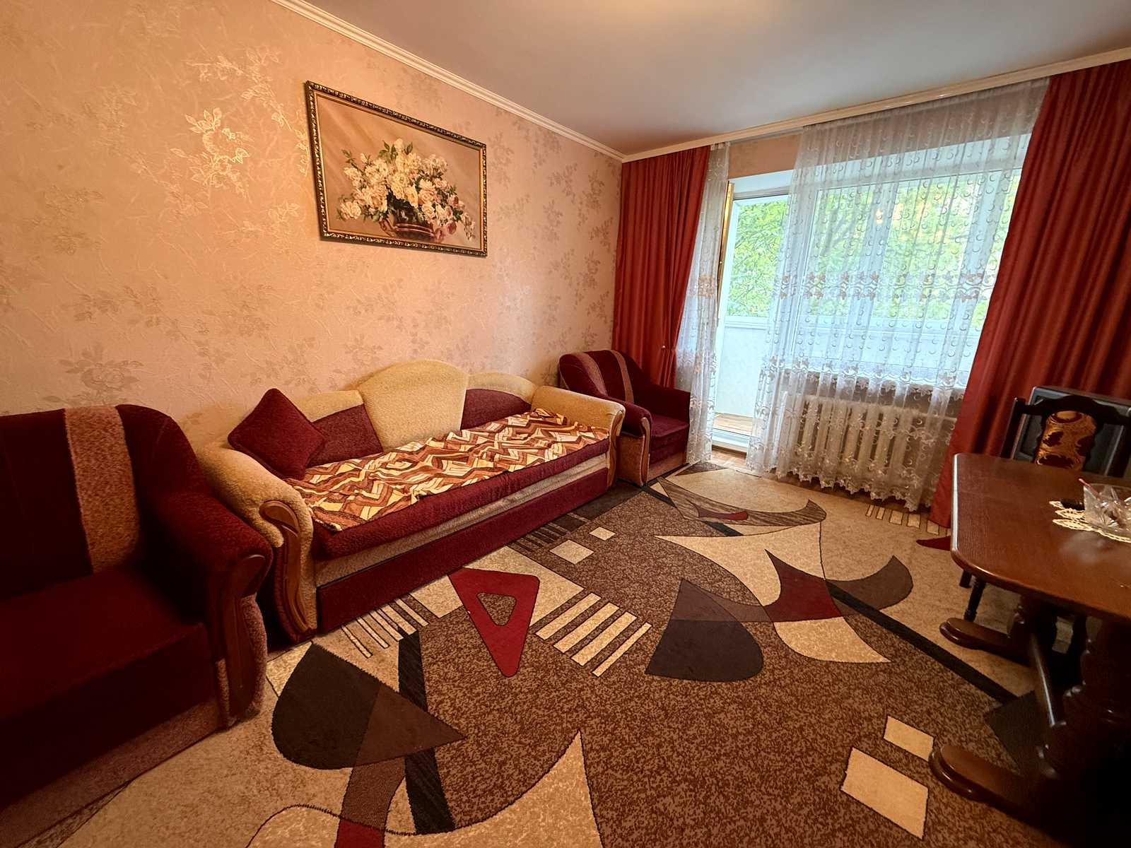 1879028050388158
