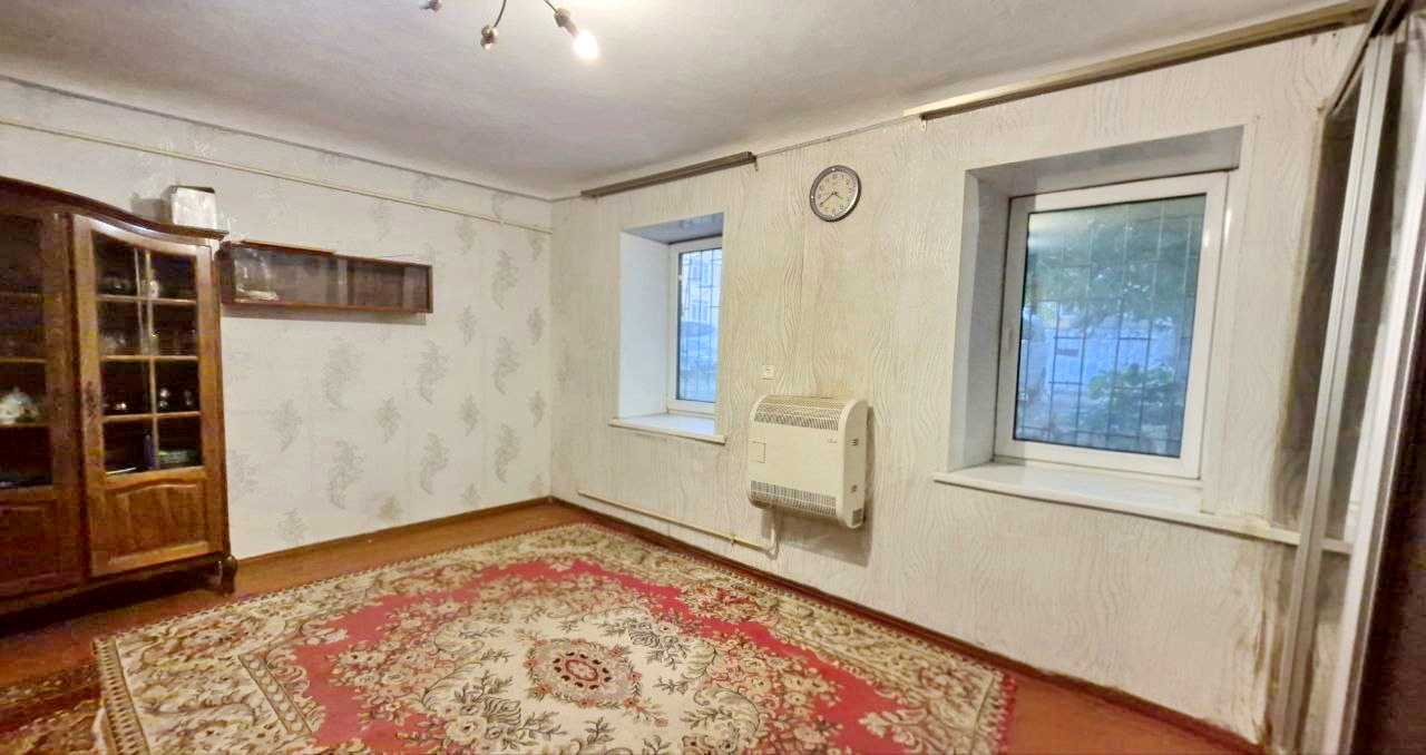 1879028230658581