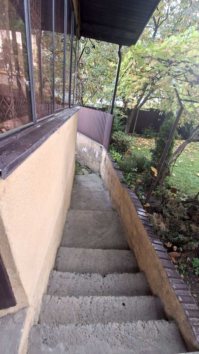 1879028570687527
