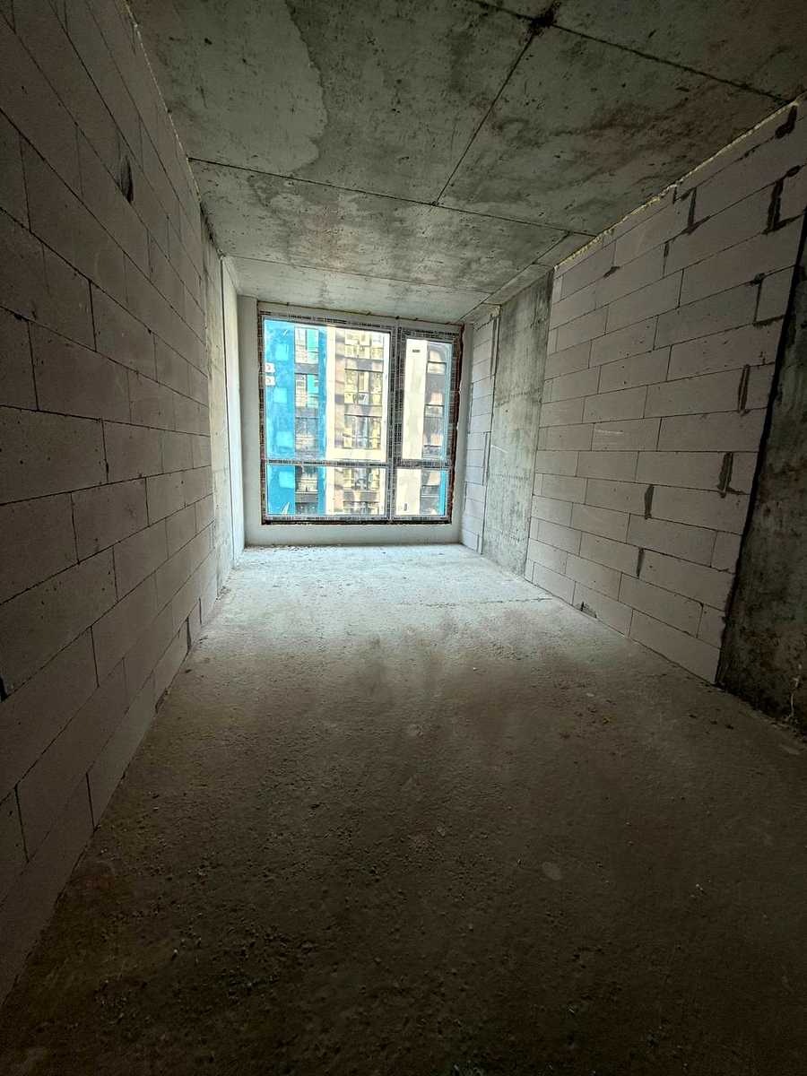 1879029194646305