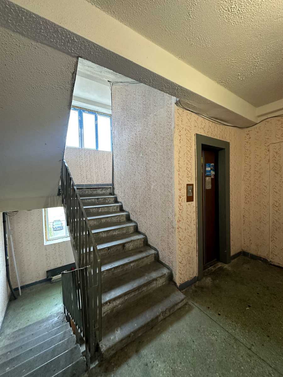 1879031797459072