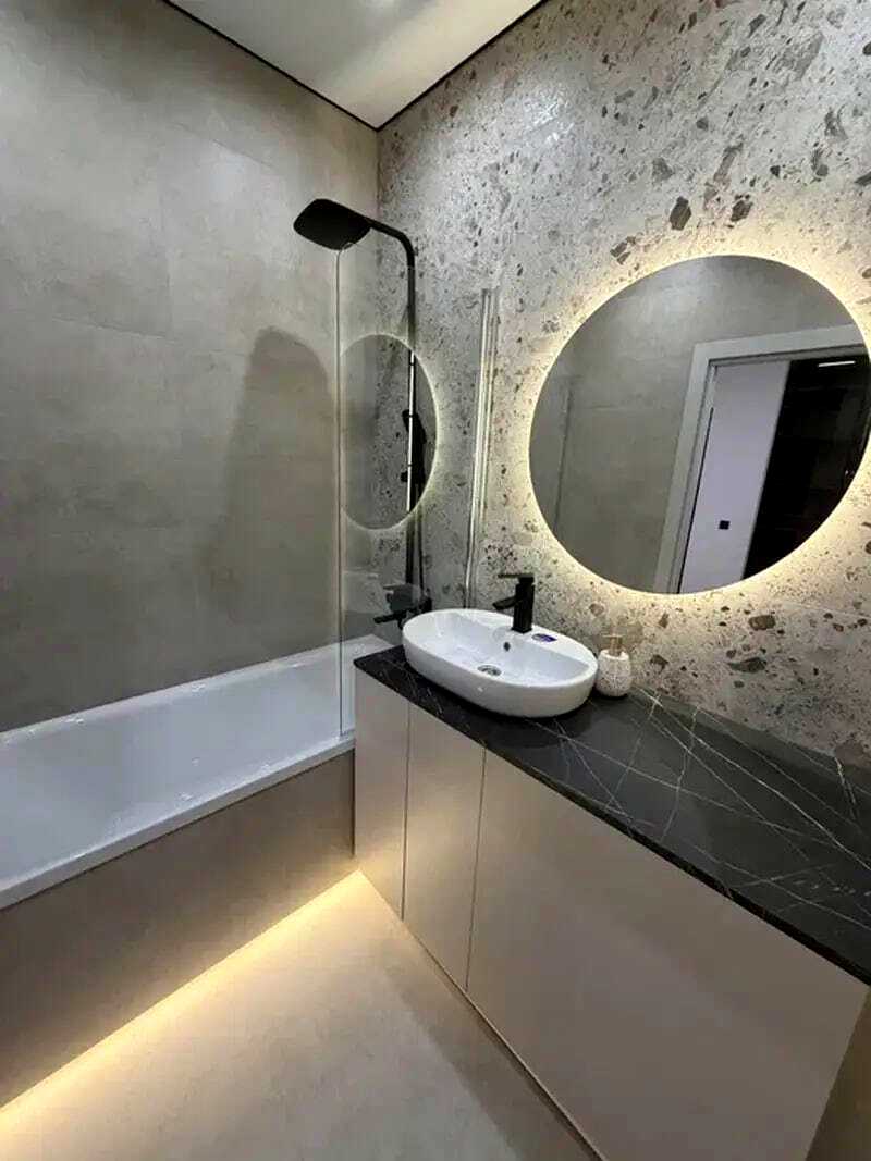 1879033154590300