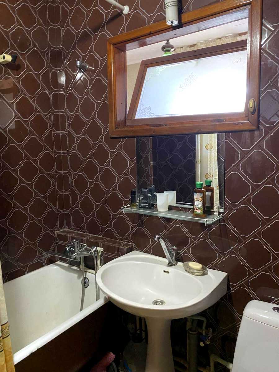 1879033959756712