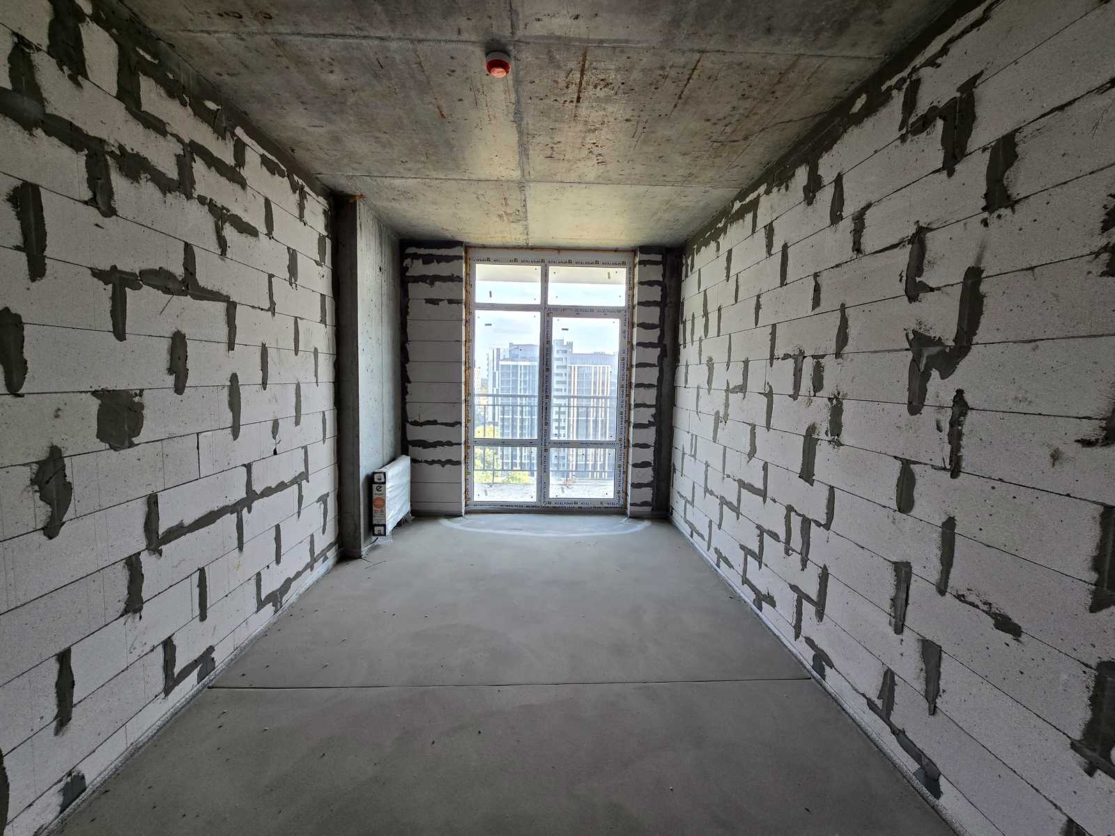 1879033973245777