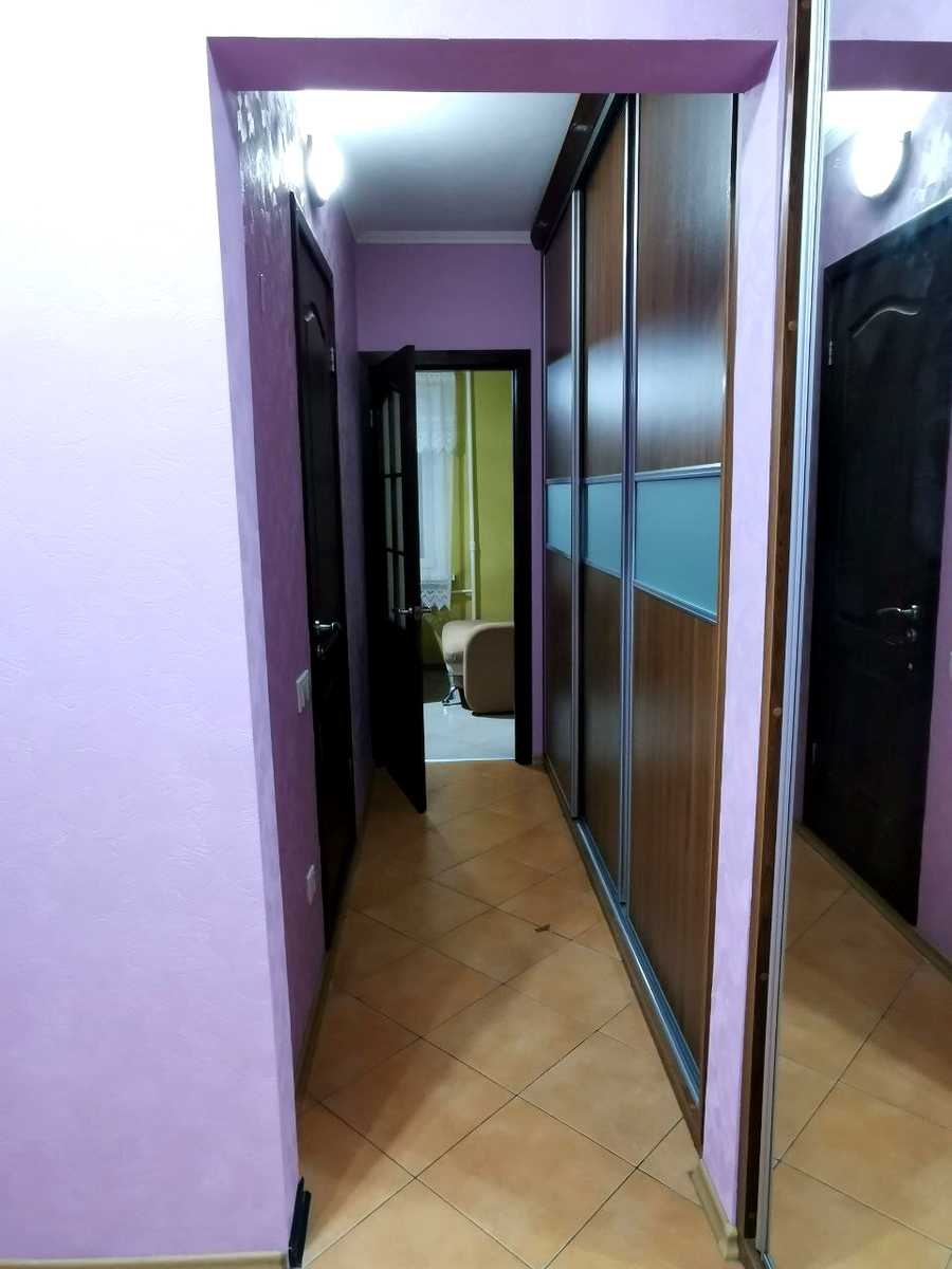 1879034843552943