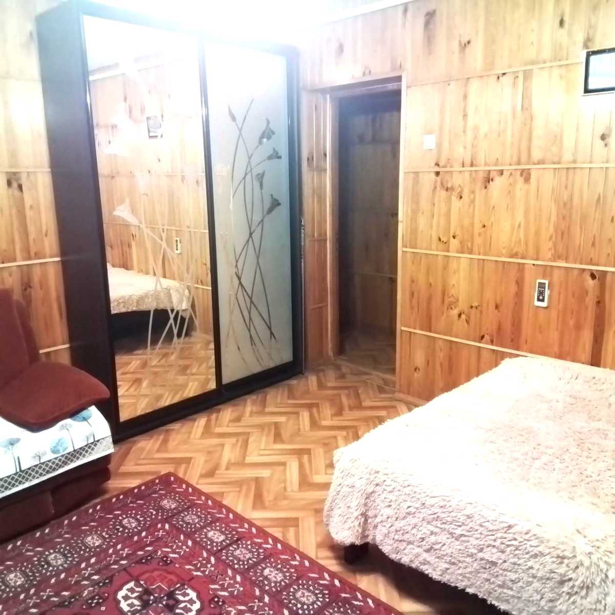 1879035758355233