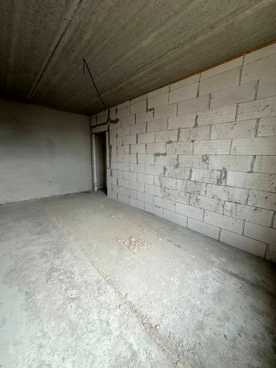 1879036443349937
