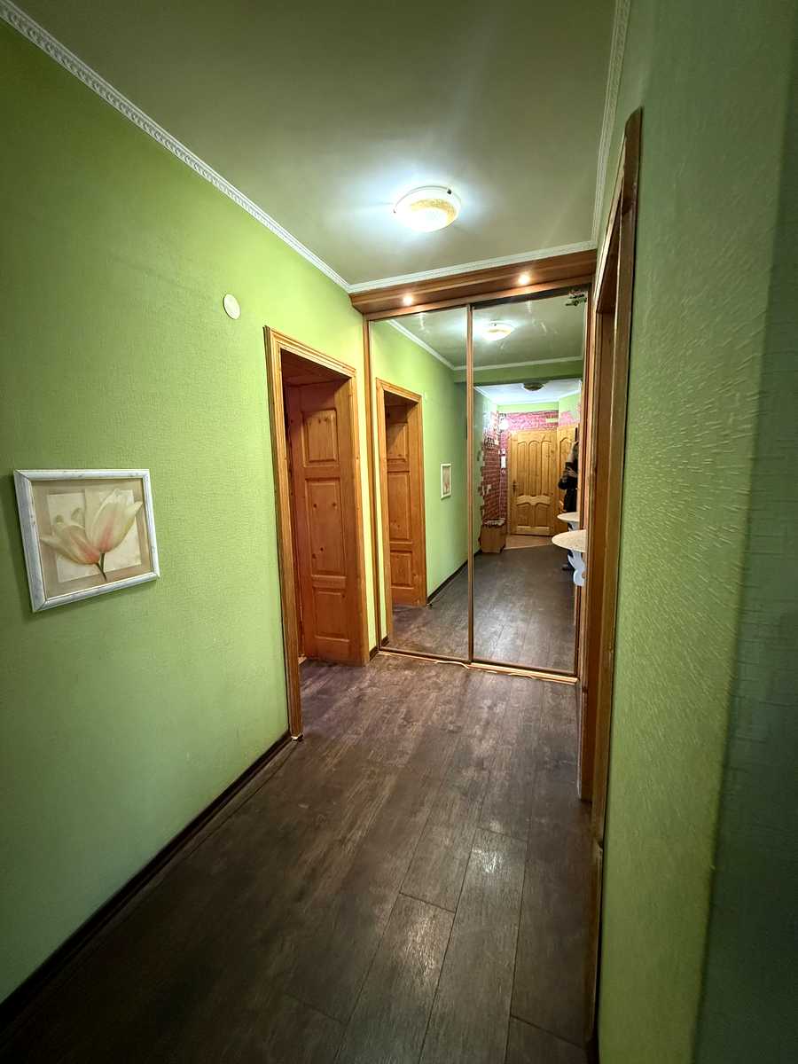 1879036885421745