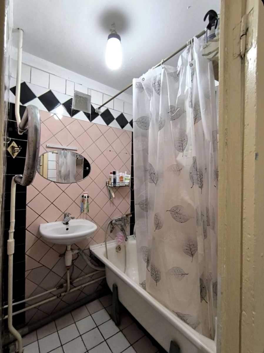 1879037319719929