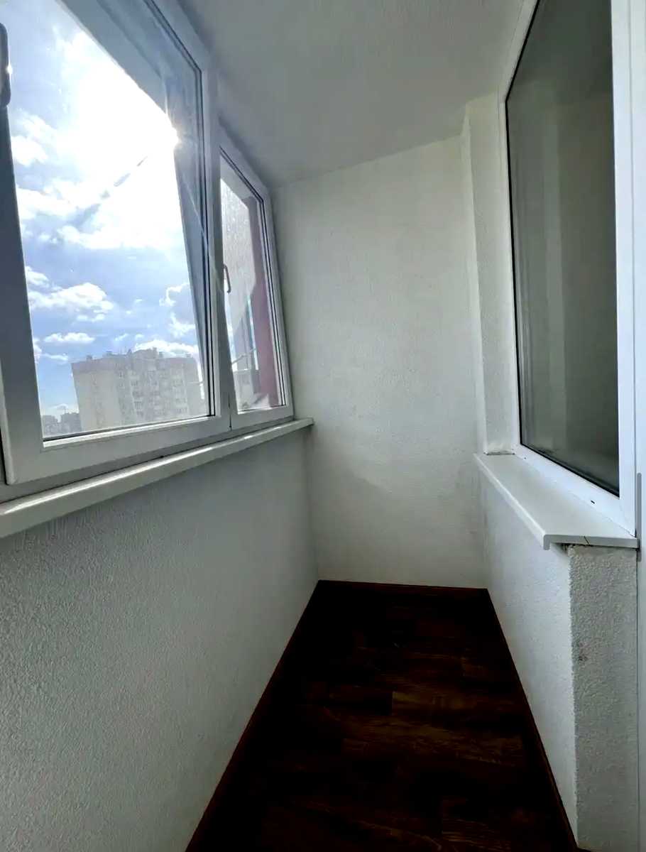 1879037848291632