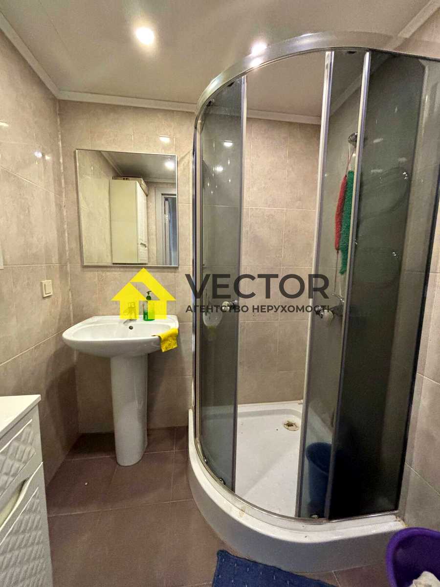 1879037880330860