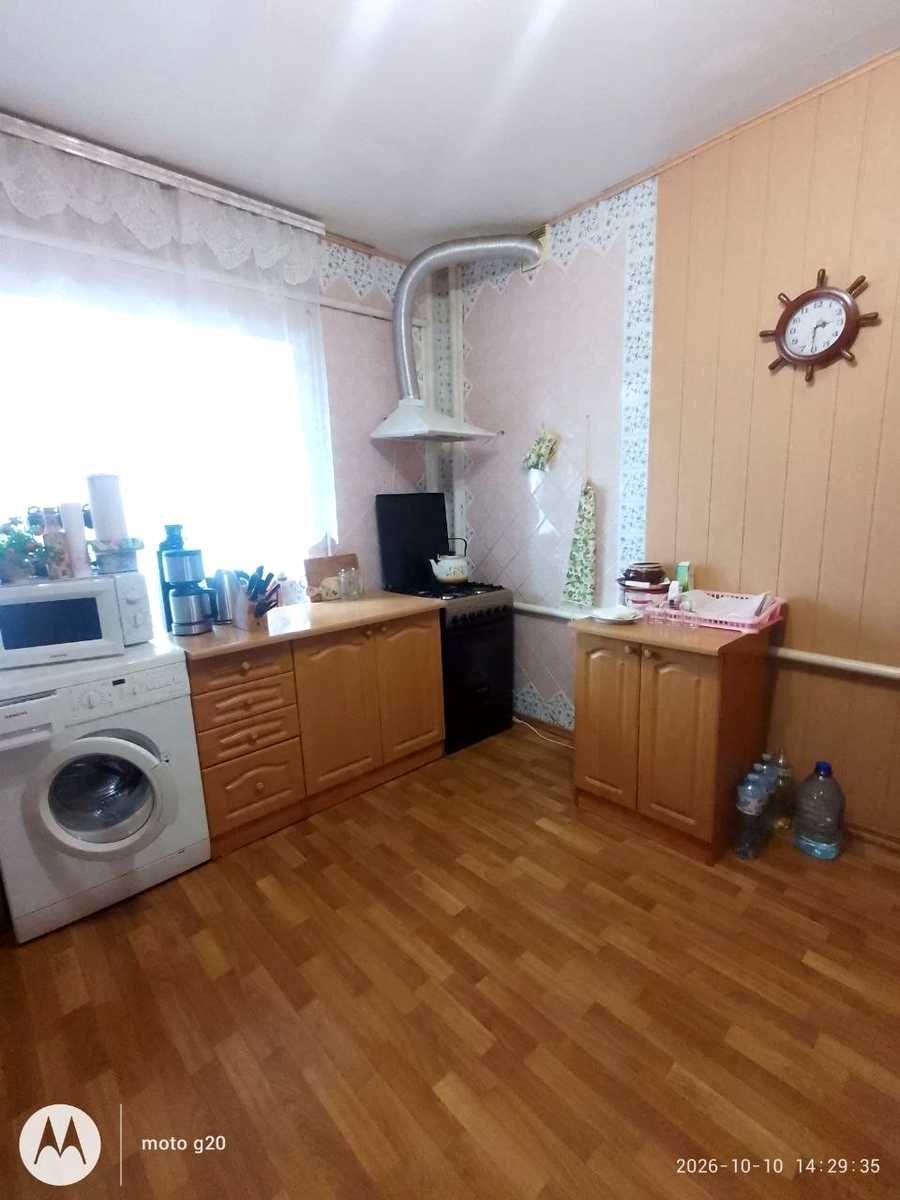 1879037899618335