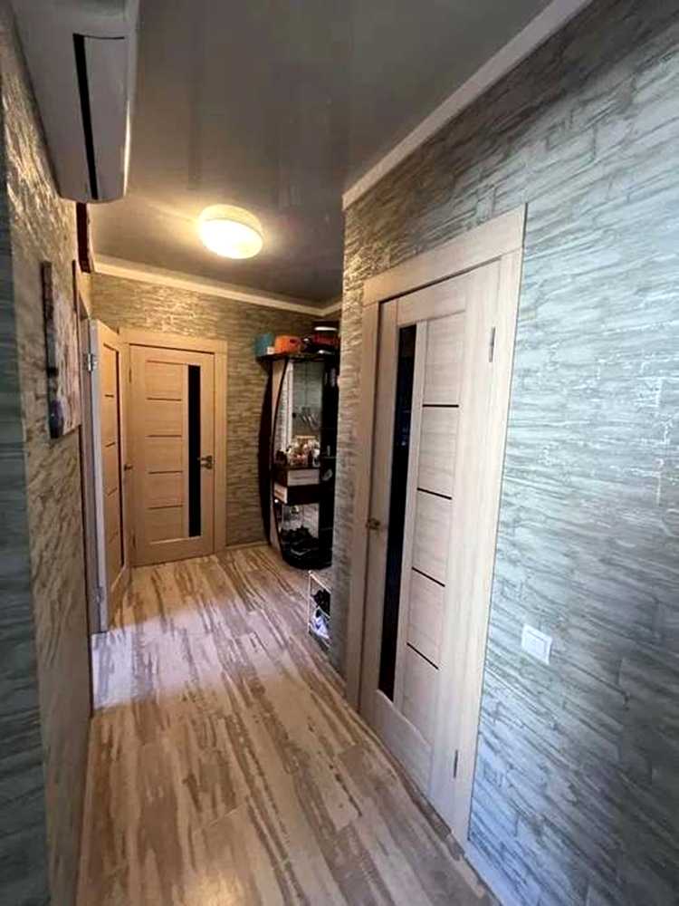 1879037934424079